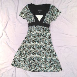 Connected Petite - V-neck Short Sleeve Dress with Back Tie